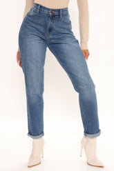 Hometown Cutie Mom Jeans - Medium Blue Wash Ins Street